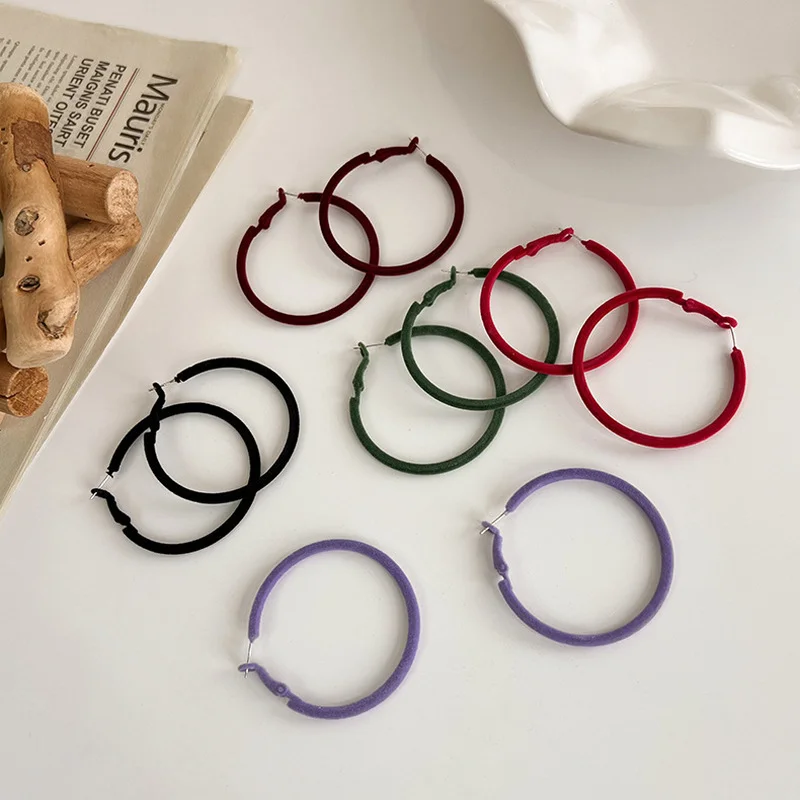 

Minar French Retro Multicolor Large Hoop Earrings for Women Rainbow Plush Big Hollow Circle Statement Earring Minimalist Jewelry