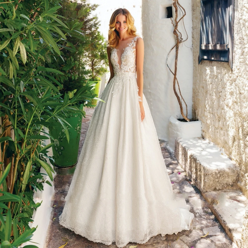 

A-Line Scoop Sleeveless Wedding Dress Tulle Plus Size Lace Appliques Buttons Sweep Train 2021 Bride Gowns Vestido De Noiva