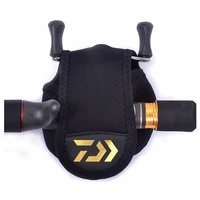 daiwa baitcasting fishing reels cover protective case bait casting reel wheel pouch lure rock fishing gear bags