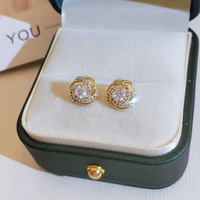 18k gold 18 k woman stud earrings unusual earings trend piercing small crystal vintage ear cuffs for party womens jewelry