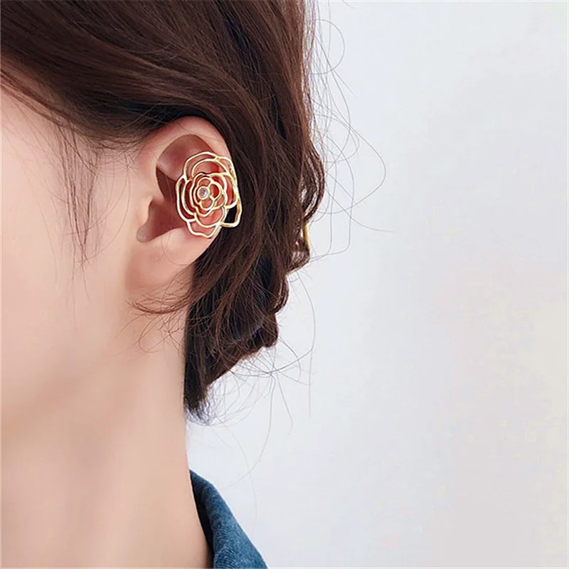

Mihan Fashion Jewelry 1 PC Flower Clip Earrings High Quality Shiny Crystal Golden Plating Ear Cuff Clip Earrings For Girl Gift