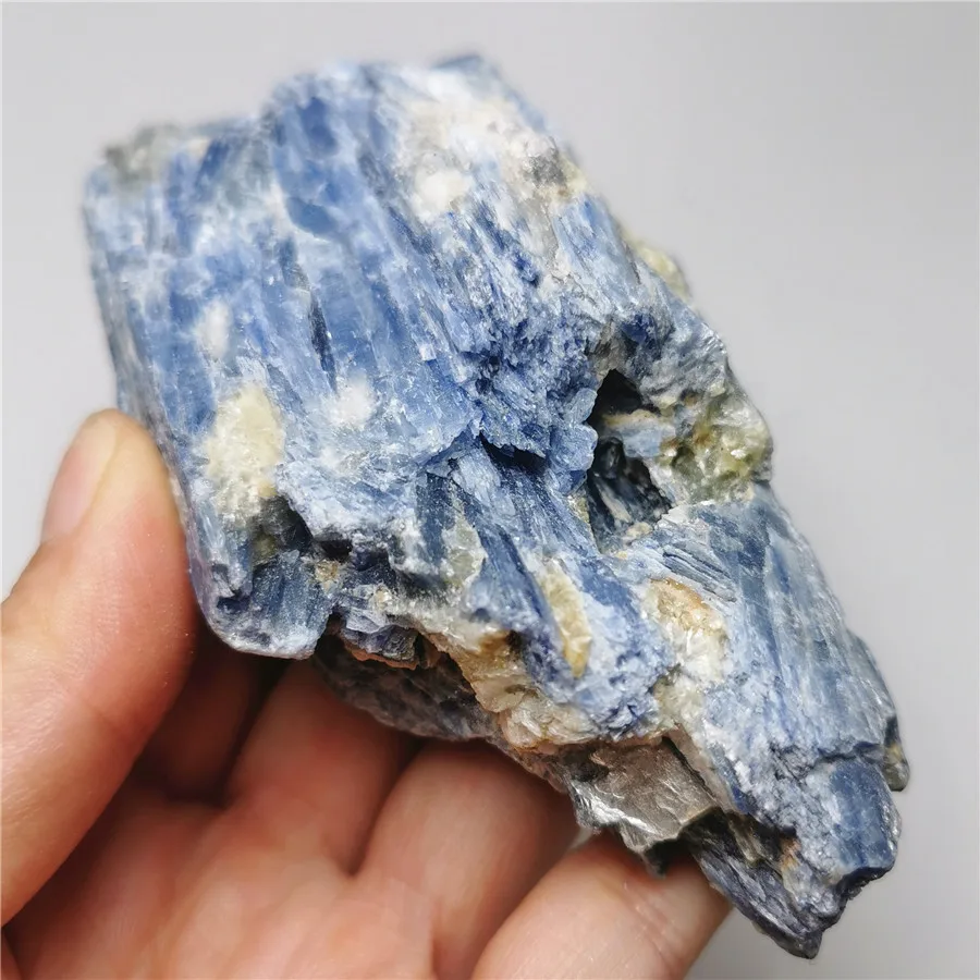 

100% природные энергетические камни, руда, необработанные драгоценные камни, оригинальный образец, голубой шпатель, грубый с белым кварцем дл...