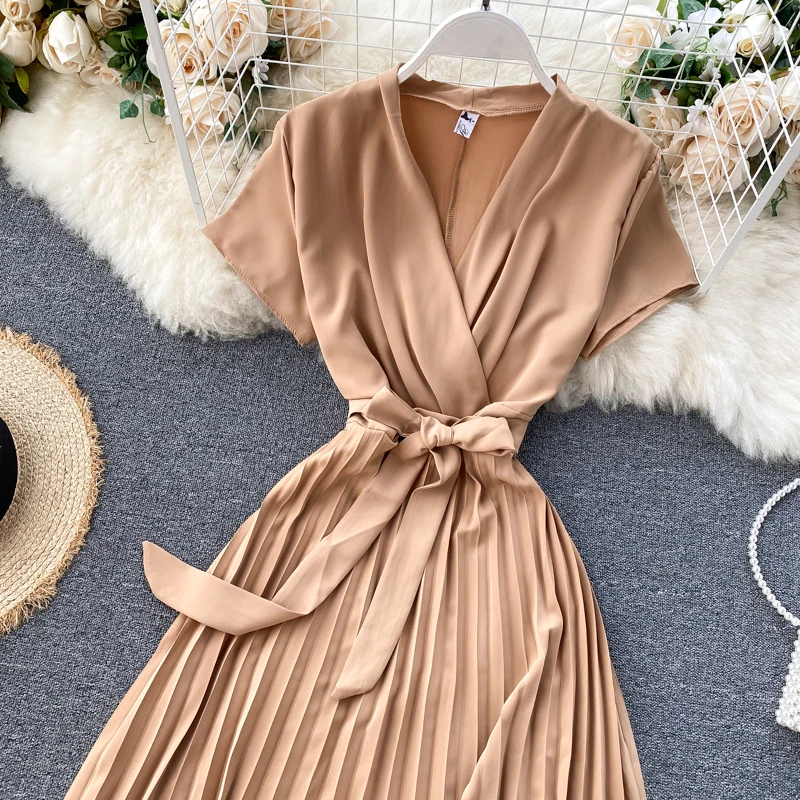 

SINGRAIN High Quality Solid Pleated Dress Women V neck Short Sleeves Sashes Long Dresses Summer Streetwear Vintage Vestidos