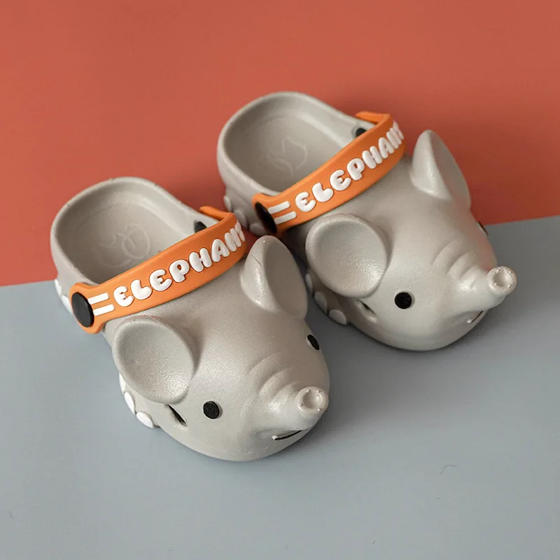 

2021 Summer New style Sandals Slippers Children Foot guard Soft bottom Hole shoes Elephant Convenience baby girl shoes