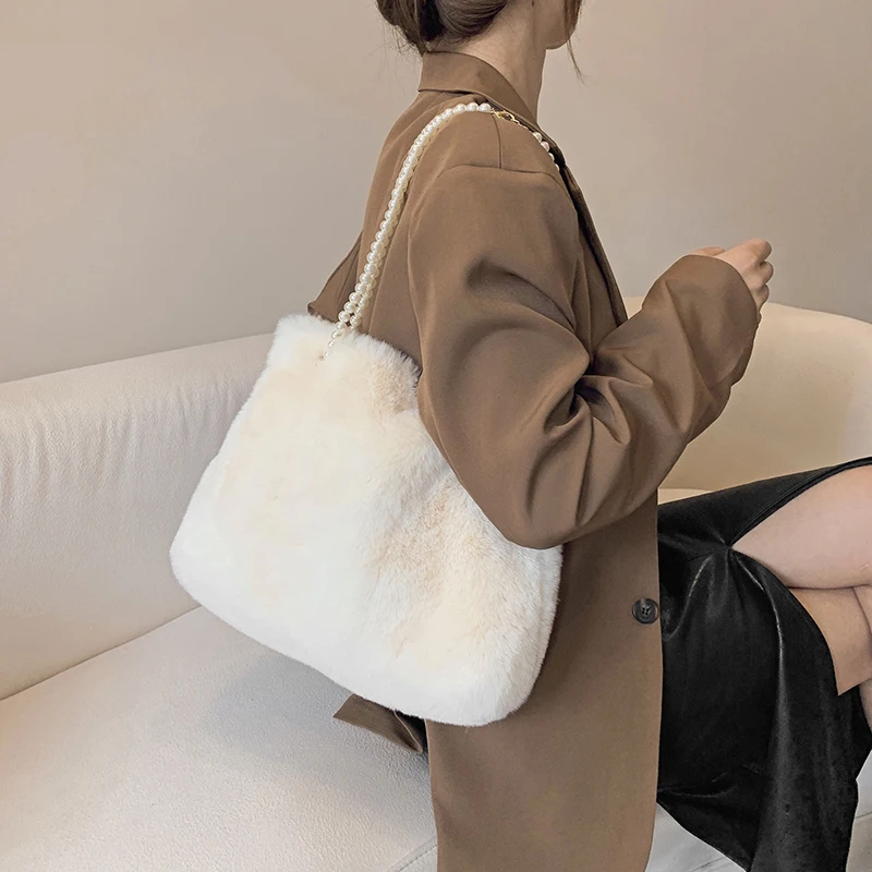 

Pearl Plush Tote Bags Solid Furry Luxury Designer Handbag Soft Fluffy Bag Fur Shoulders Bags For Women 2022 Winter Lady's Purse