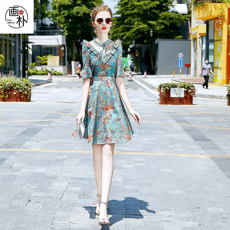 

Picturesque fashion Floral Chiffon dress for women