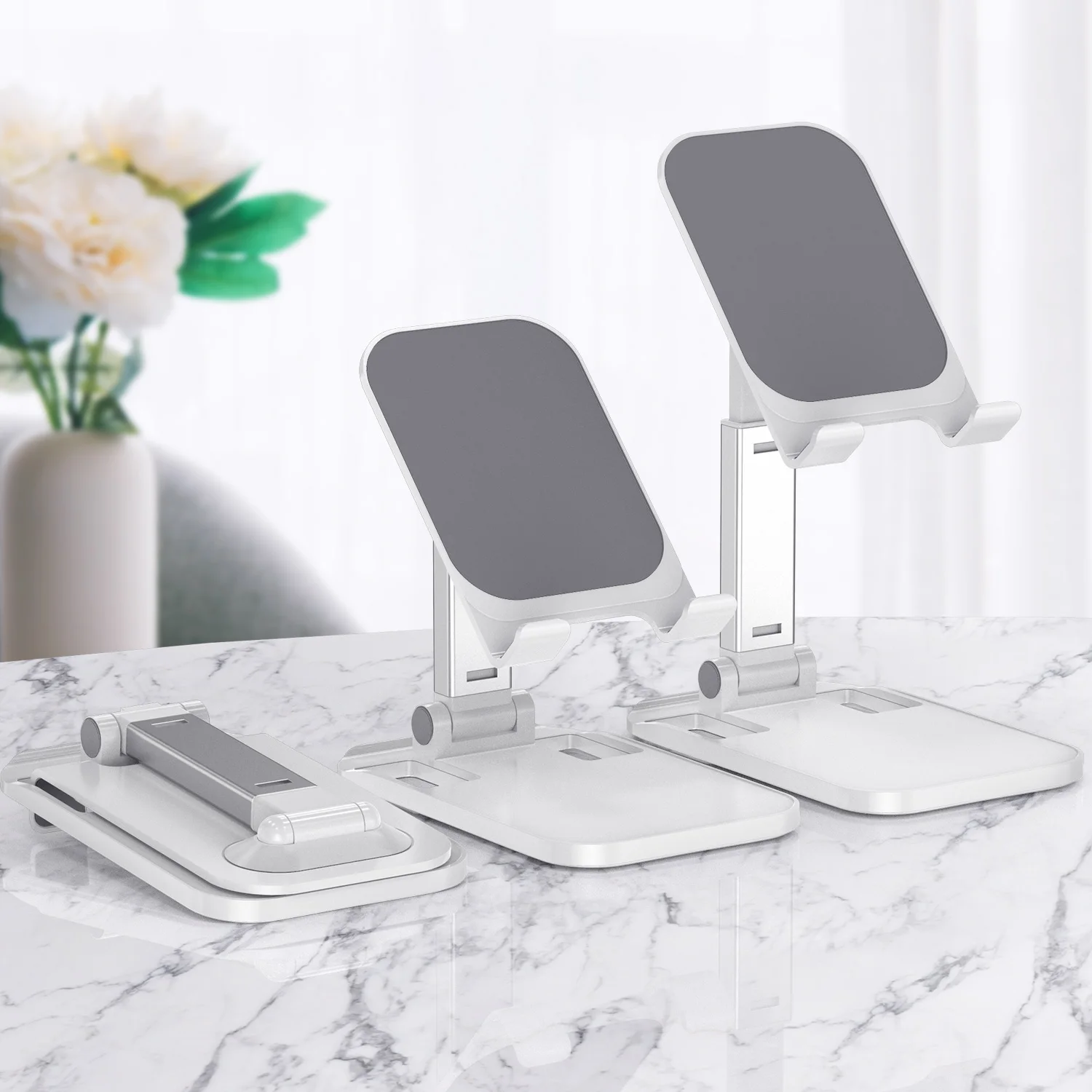 

Adjustable and retractable portable phone holder for iPhone Samsung Huawei Xiaomi multifunctional desktop phone holder