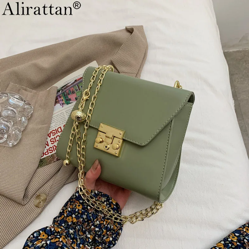

Small Solid Color Metal Chain Design PU Leather Crossbody Bags For Women 2021 Luxury Fashion Brand Ladies Handbag Shoulder Bag