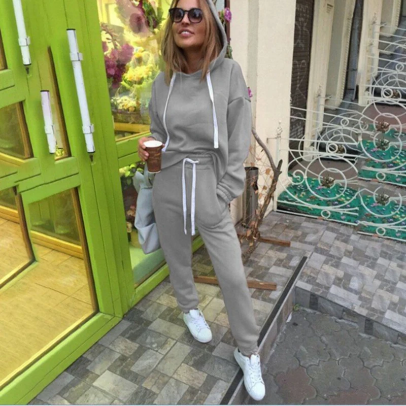 

2 Piece Sets New Fashion Casual Suits Autumn Hooded Pullover Fleece & Loose Pants Two-piece Set Women Solid Hoodies + Trousers