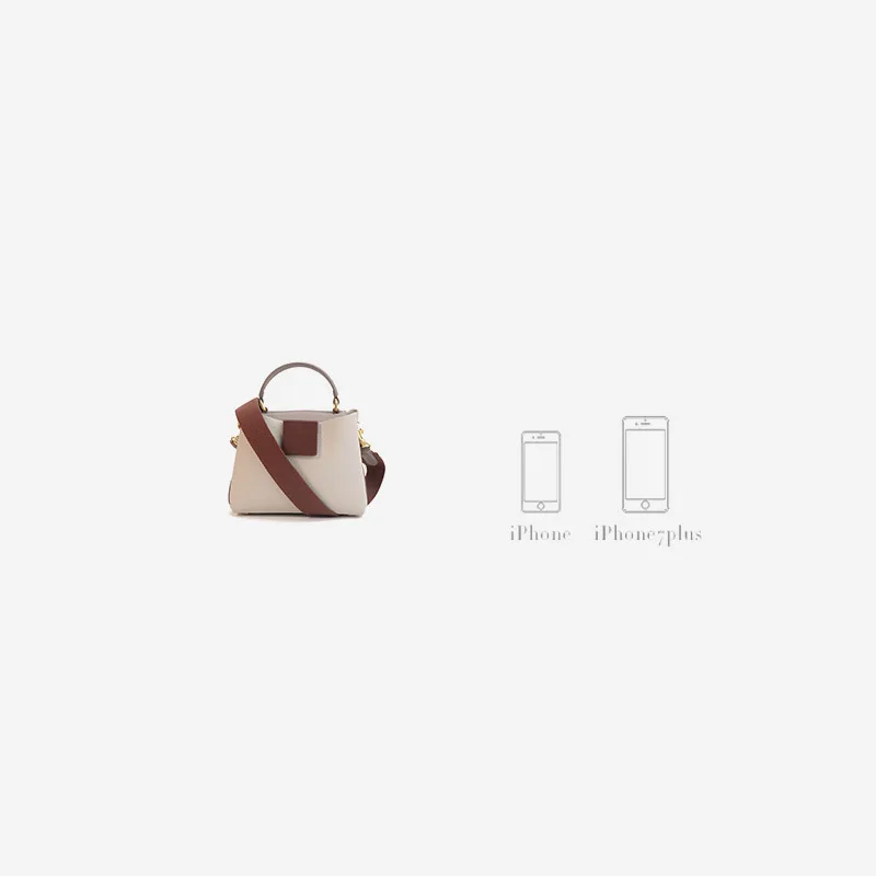 

In the summer of 2021 the fashion trend leather bucket bag contrasts with the color trend leisure simple shoulder messenger bag