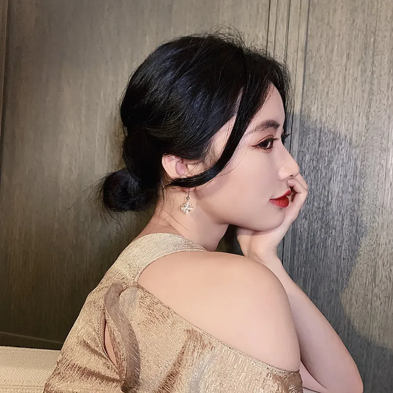 

Classic Crystal Square Women Dangle Earrings Simple Zircon Geometric Earrings Female Fashion Earrings For Women Statement