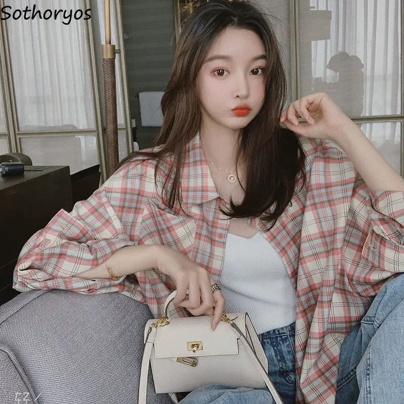 

Блузка женская в клетку, рубашка с отложным воротником, длинным рукавом, в Корейском стиле ретро, молодежная универсальная свободная шикарн...