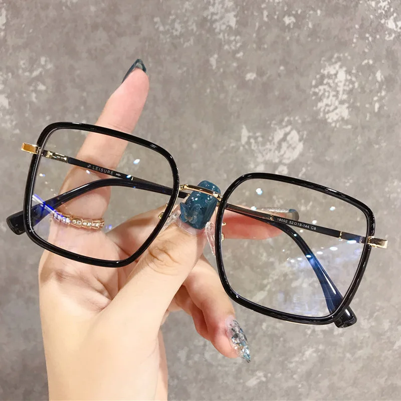 

seemfly Blue Light Blocking Glasses Plain Glasses Metal Large Frame Square Radiation Goggles Spectacles Eyeglasses Men Woman