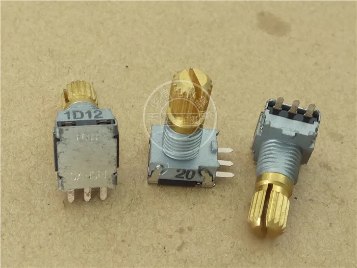 

1pcs for Japan import EC09 1D12 step 20 point encoder handle 15MM long axis (SWITCH)