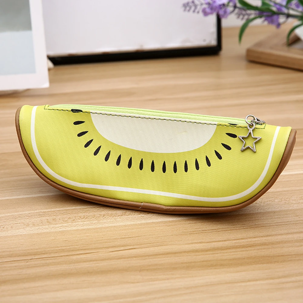 Чехол для карандашей вместительный кожаный материал сумка ручек с фруктами