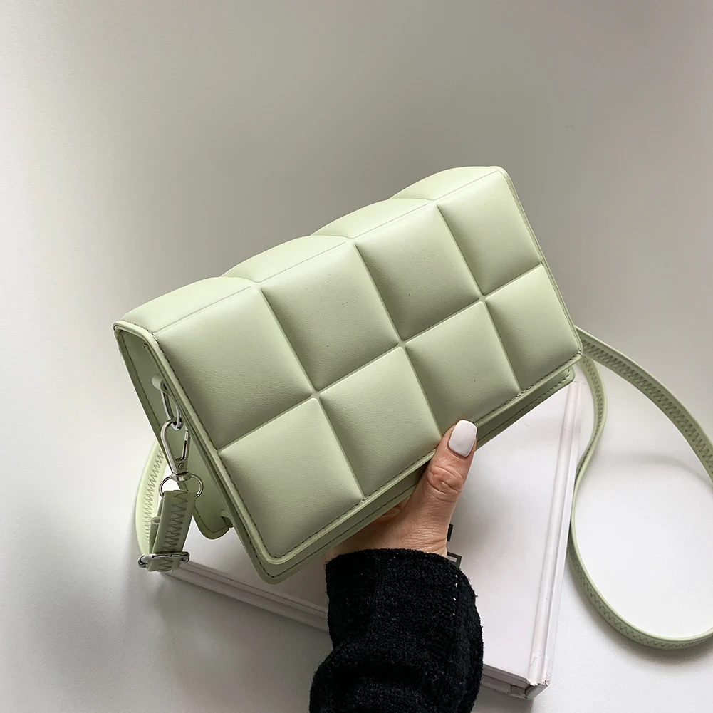 

2021 Solid Color Fashion Shoulder Handbags Female Travel Cross Body Bag Weave Small PU Leather Small Flap Purse Handbags