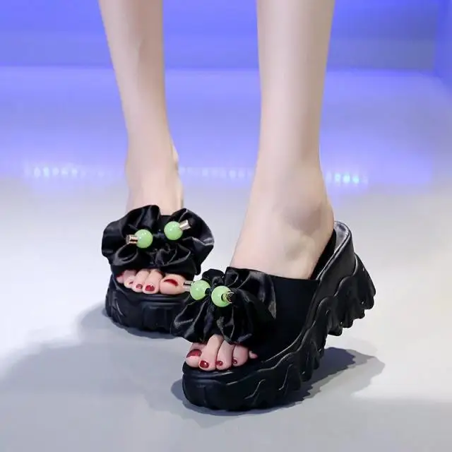 

Slippers Casual Beach Shoes Women Heels Pantofle Flower Butterfly-Knot On A Wedge Flock Slides Platform Luxury Sabot High 2021 F