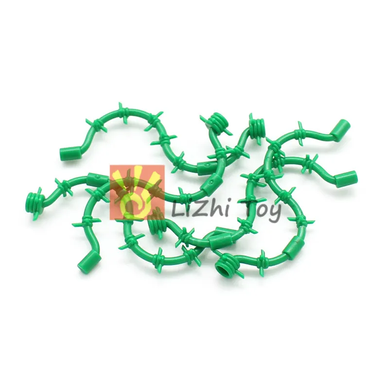 Город МОС уличный вид колючая проволока военный дорожный блок просвечивающие