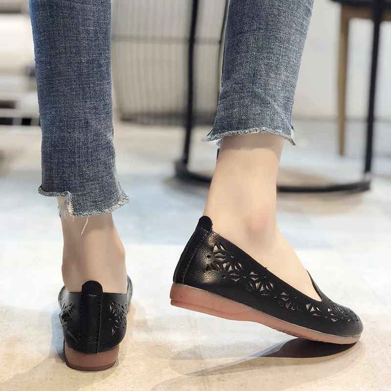 

Summer Ballet Flats Shoes Woman Leather Low Heels Slip on Comfortable Casual Women Shoes Footwear Leisure Hollow Ladies Loafers
