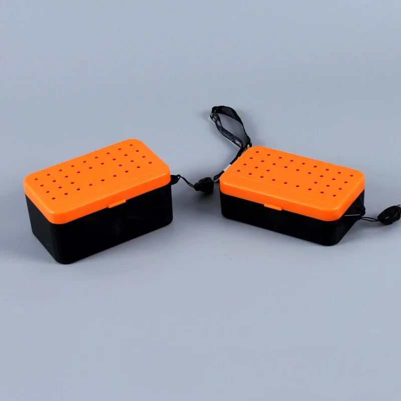 Рыболовная коробка многофункциональная 2 отсека рыболовная червь земляной