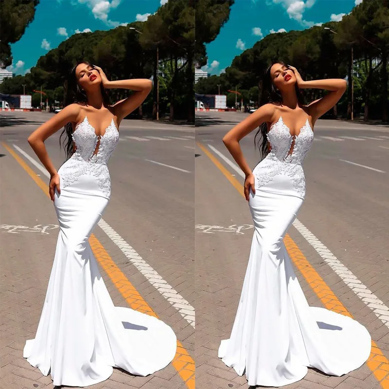 

2019 European and American New Women's Popular Sexy V-neck Sleeveless Evening Dress Slim Dress