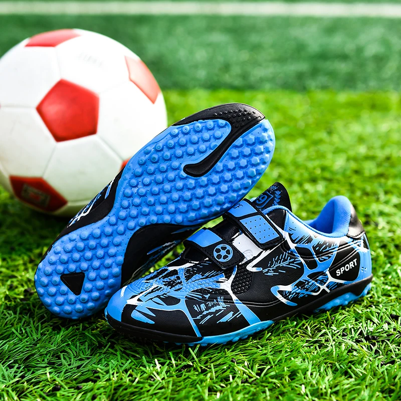 

2021 Fashion Children's Football Shoes Football Training Sneakers Students Beginners Football Shoes Professional Sports Shoes