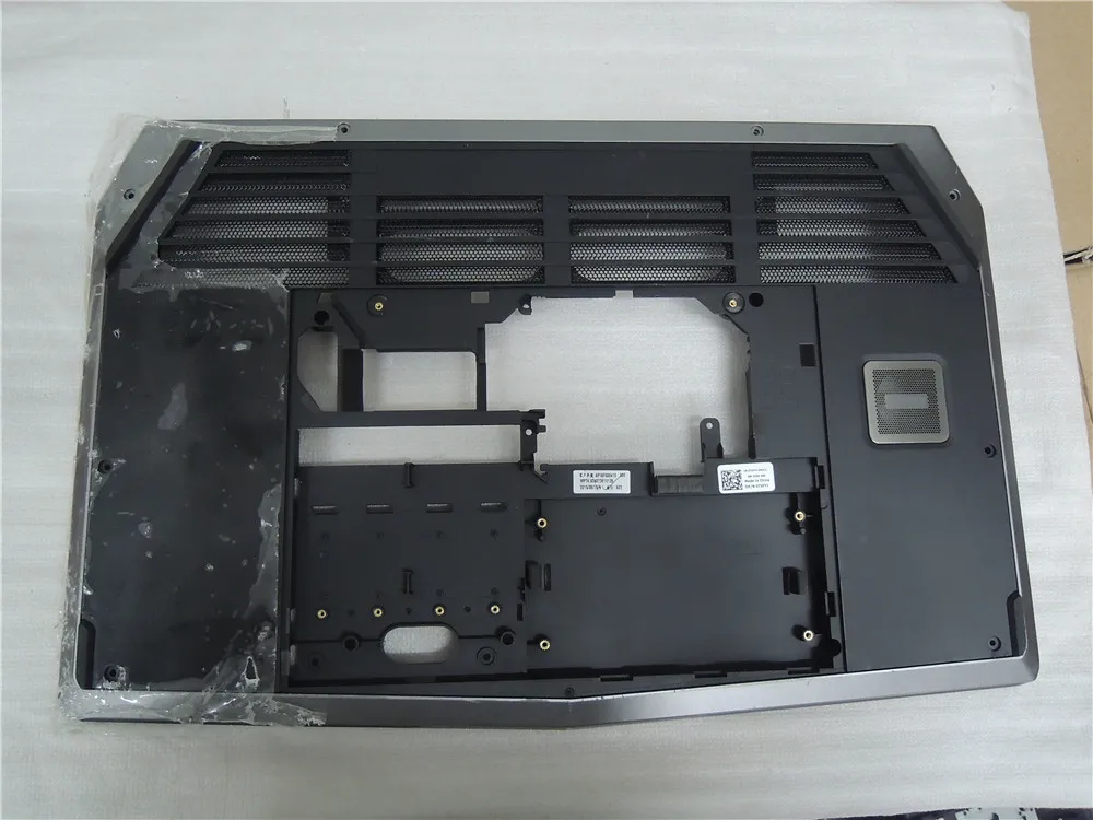Нижняя чехол для Dell Alienware 17 R2 R3 0TVFYJ|Сумки и чехлы ноутбуков| |