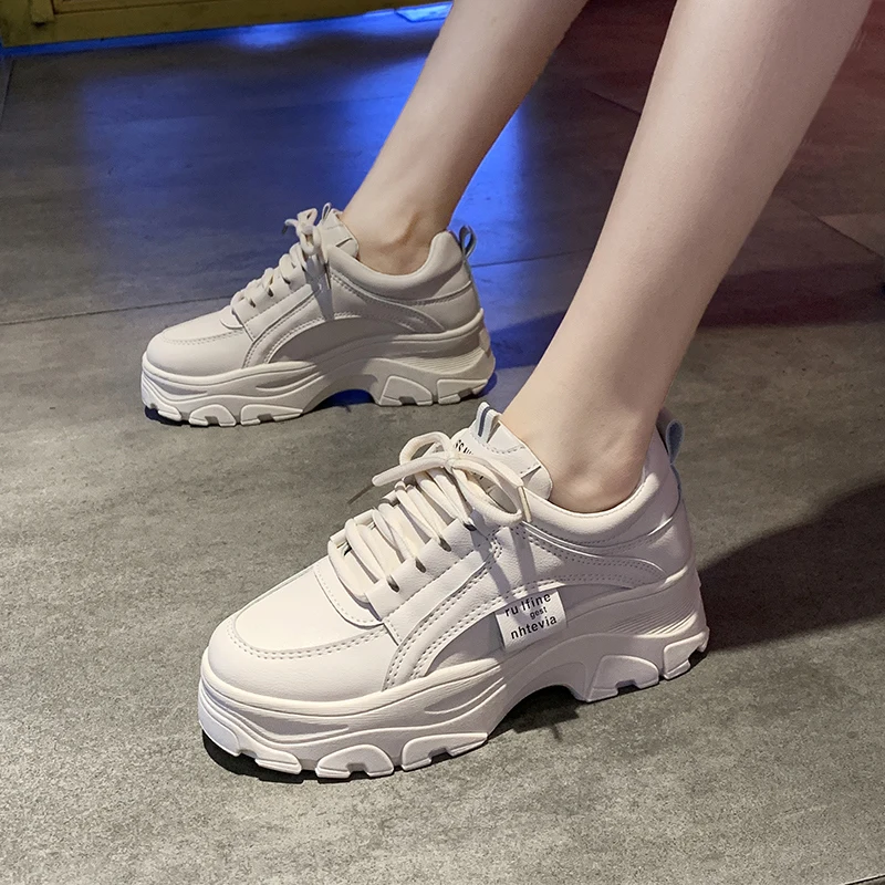 Casual Sneakers Women Platform Shoes 2021 New Autumn Fashion Outdoor Round Toe Lace Up Comfort Sport Female Shoes Big Size