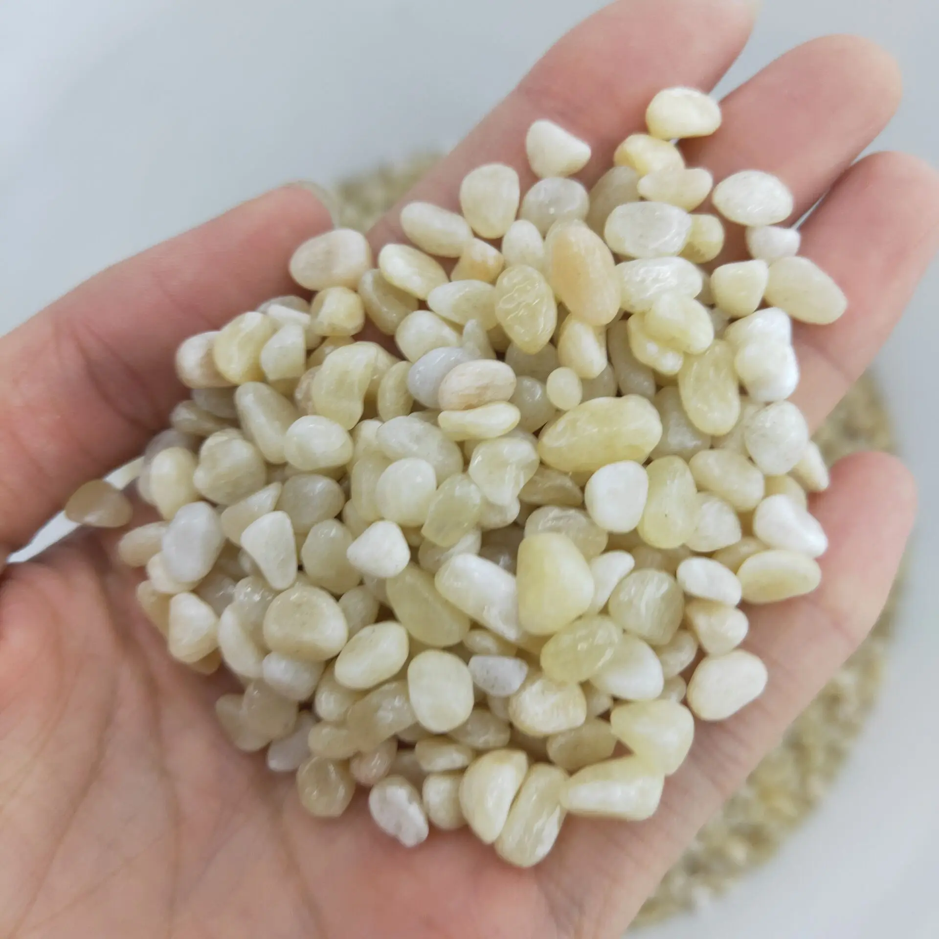 

100 г натуральный желтый топаз, гравий, кристалл, кварц, минеральный образец, аквариум, садовое украшение, фэншуй энергетический камень