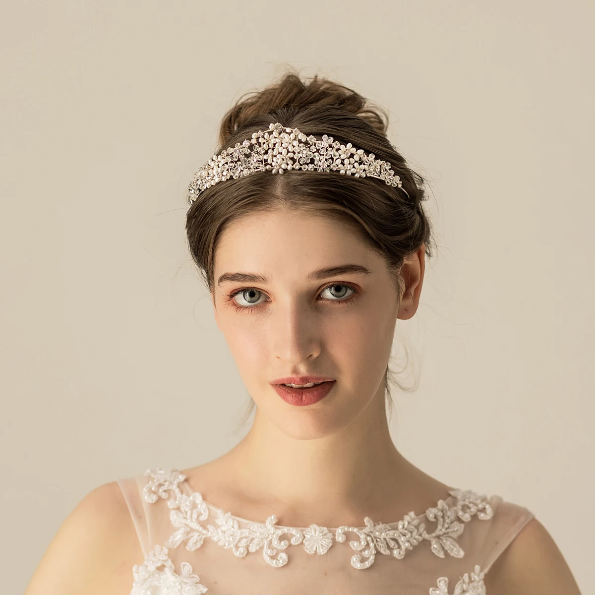 

O572 Luxurious Handmade Wedding Bridal Headpieces Pearls Crystal Rhinestone Hollow Half Moon Marriage Bride Pageant Headband