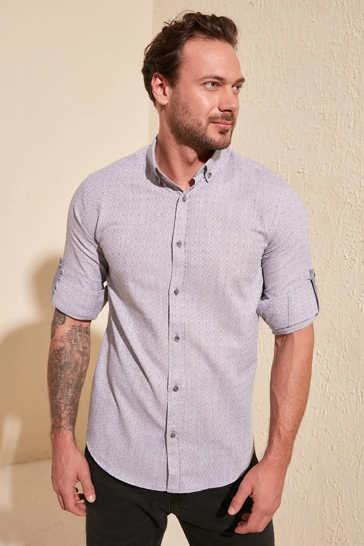 

Trendyol Men Epaulets Slimfit Shirt TMNSS20GO0411