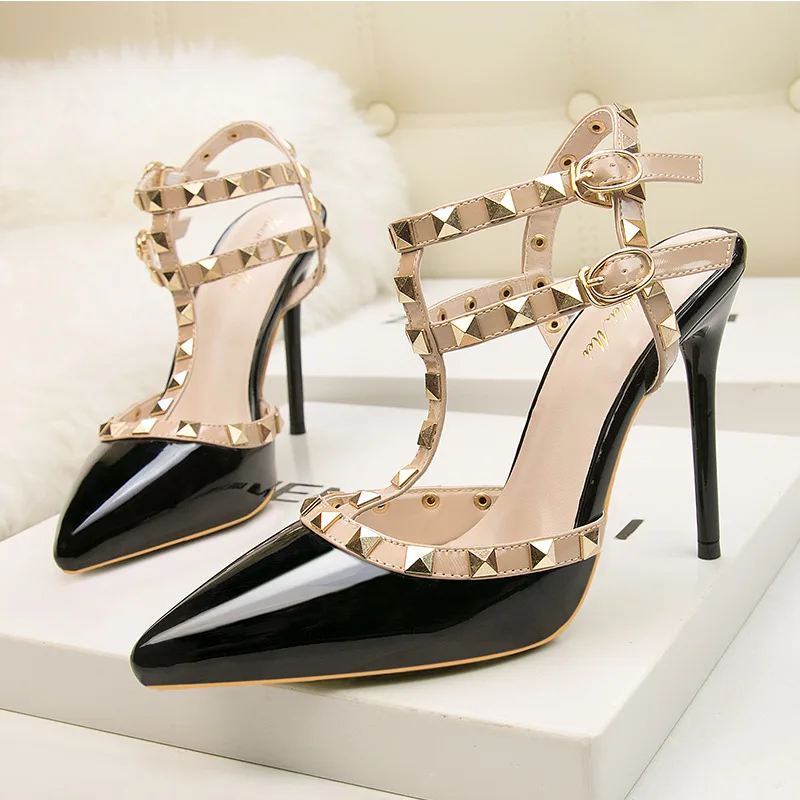 

PUMPS European sexy nightclub 10CM heels patent-leather metallic rivets sexy nightclub single shoes gladiator shoes