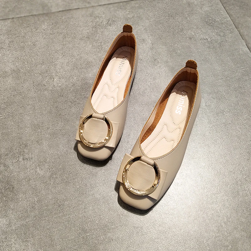 

Spring and Summer Flat Flat Square Head Shallow Mouth Round Buckle with Soft Sole Beans Shoes Comfortable All-match Shoes
