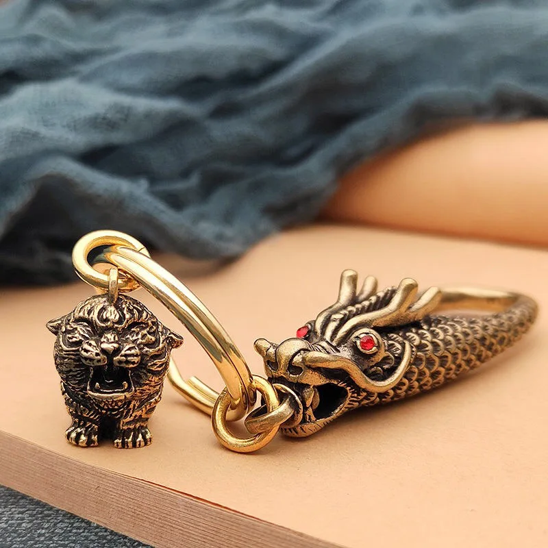 Металлические латунные брелоки с тигром для ключей - аксессуары для ювелирных изделий своими руками, винтажные милые фигурки животных, брелоки для автомобильных ключей, подвески, подарки для детей.