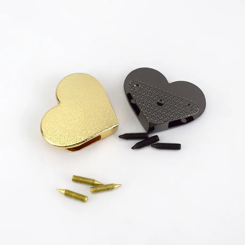 

4/10Pcs 35*29mm Heart Bag Purse Decoration Corner Screws Metal Buckle DIY Edge Banding Protector Corners Clasp Hook Accessories