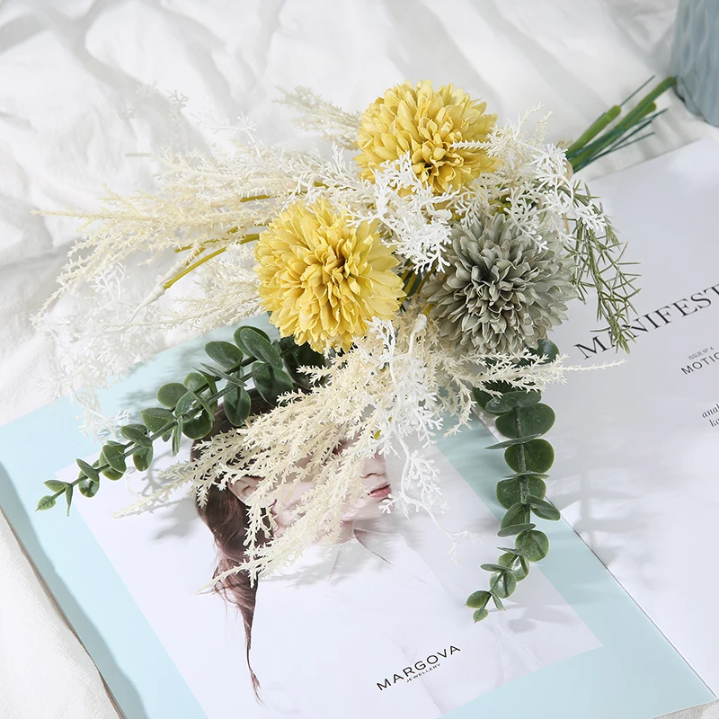

DIY Home Decor Eucalypto Artificial Flower Simulation Plant Japanese Style Wedding Handhold Desktop Decoration Light Luxury Wind