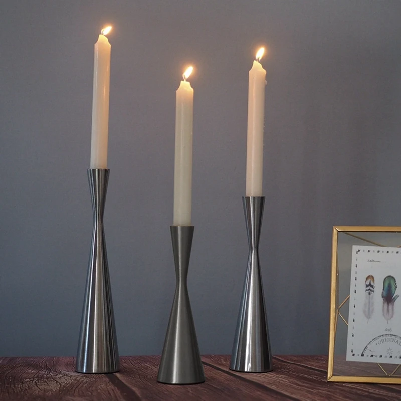 Модный набор из 3 серебристый матовый металлический подсвечники конические