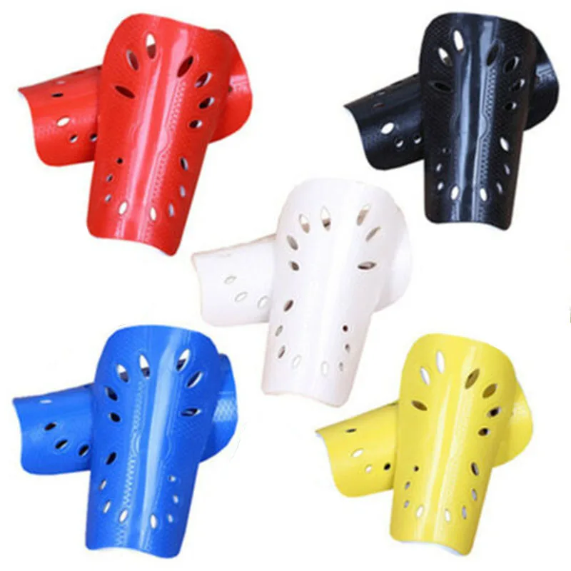 2 шт Мужские легкие с отверстием футбольные щитки баскетбольные Защитное