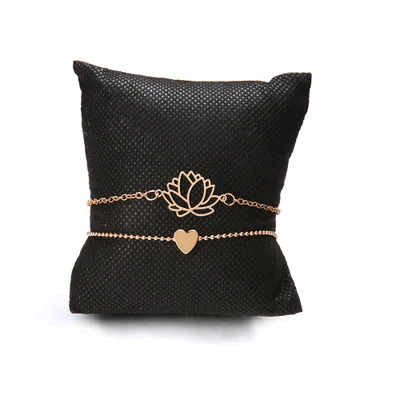 

2020 New Simple Female Personality Hollow Lotus Gold Bracelets Christmas Bangle Gift for Women charm bracelet women bracelet