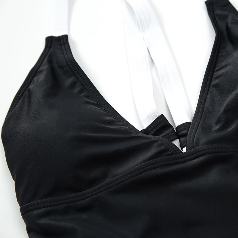 Черно белый цельный купальник на бретельках женский сексуальный Монокини с