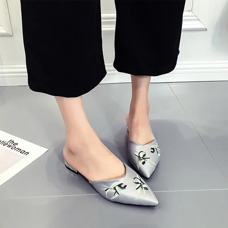 Женские туфли без задника в этническом стиле удобные шлепанцы Женская обувь на