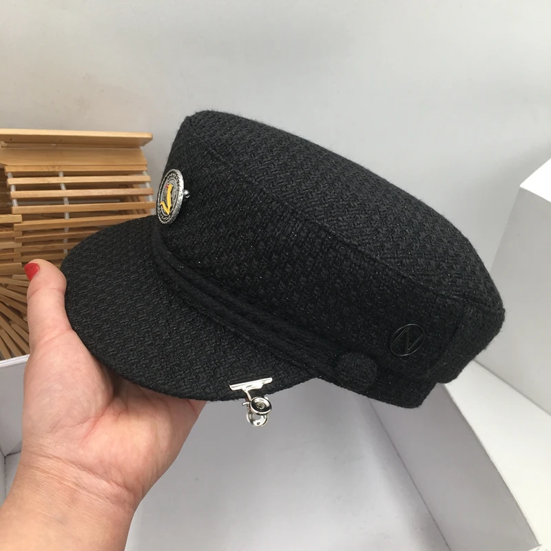 Женская трикотажная кепка газетчика в стиле милитари |