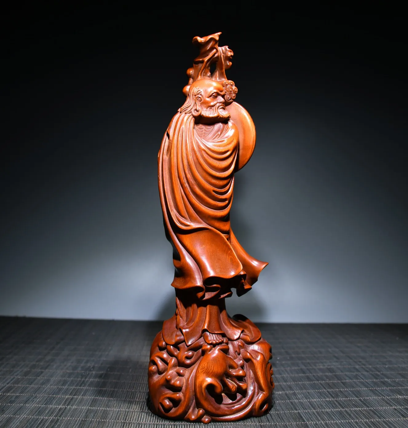 

10"Chinese Folk Collection Seikos Boxwood Bodhidharma statue Cross the river Dharma Standing Buddha Office Ornaments Town House