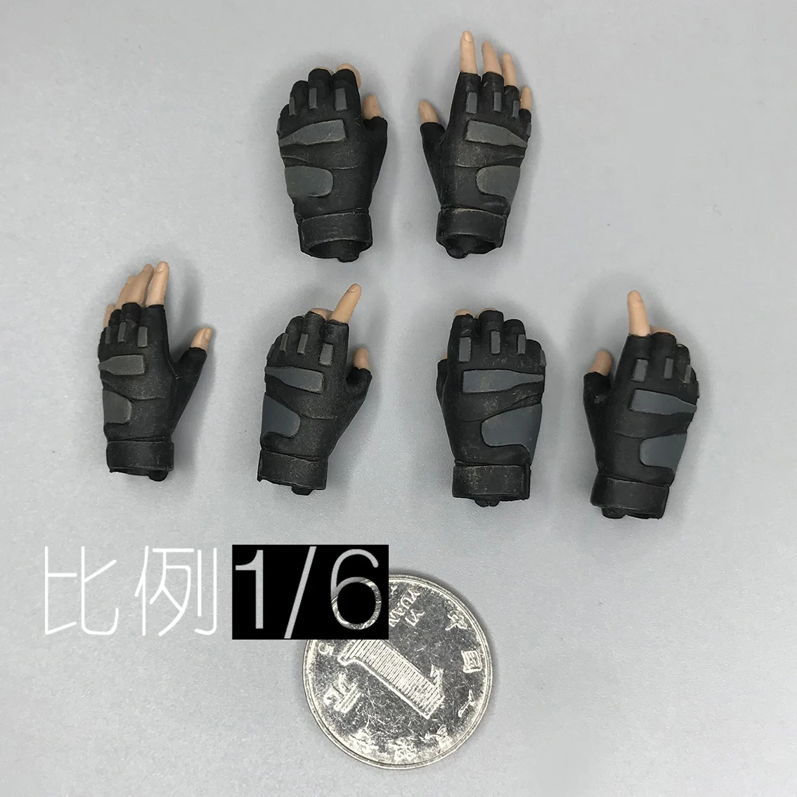 

SWTOYS 1/6 FS033 Policewoman Hand Type Model for 12" Body Collectible