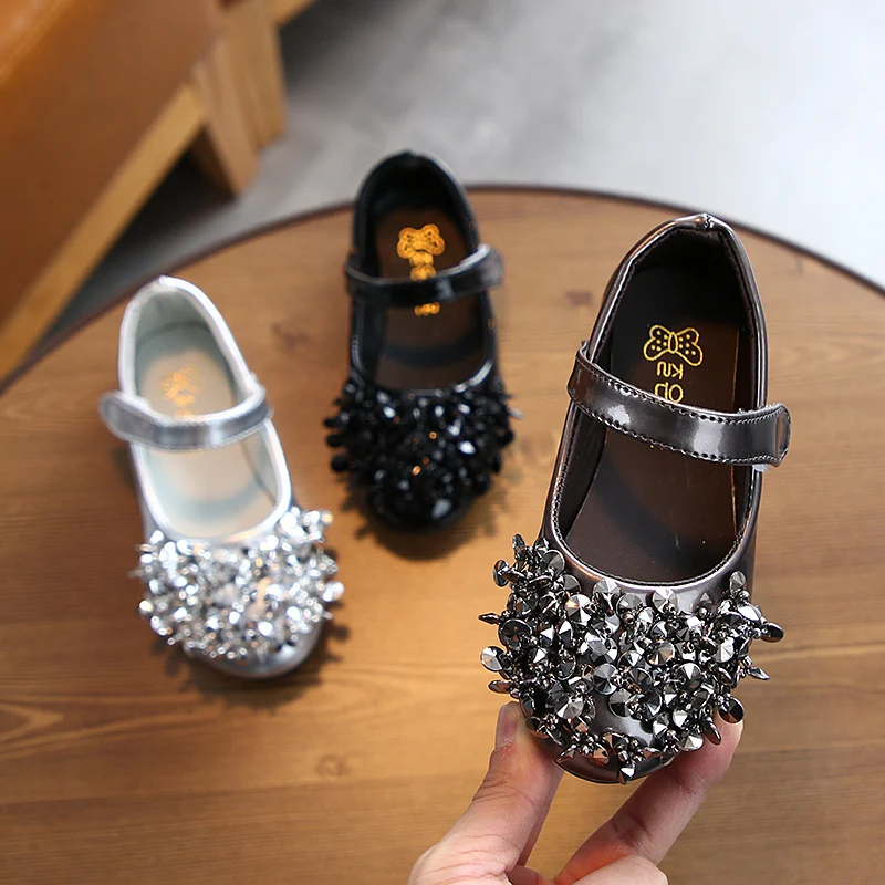 Обувь для девочек 2020 модная весенне Осенняя обувь малышей Детские блестящие