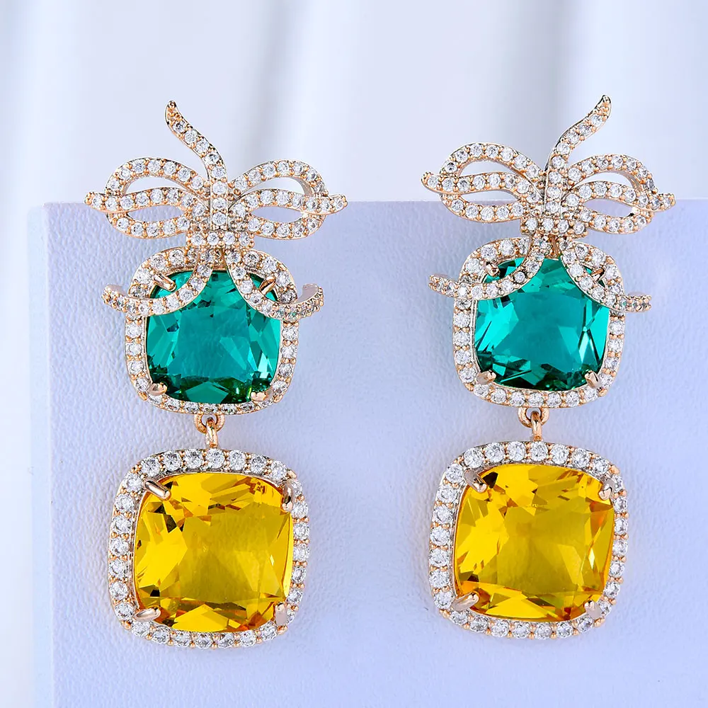 

Soramoore New Gorgeous Trendy Shiny Clear CZ Pendant Earrings Cubic Zirconia Women Wedding Big Earrings Bijoux High Quality 2020