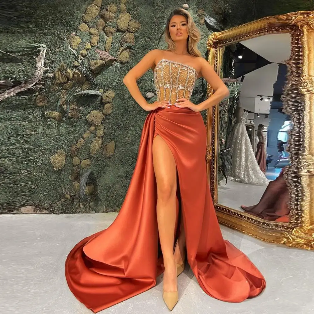 

Charming Sexy Elegant Prom Dresses Sleeveless High Split Crystals Sparkly Women Long Formal Evening Pageant Gowns Custom Made