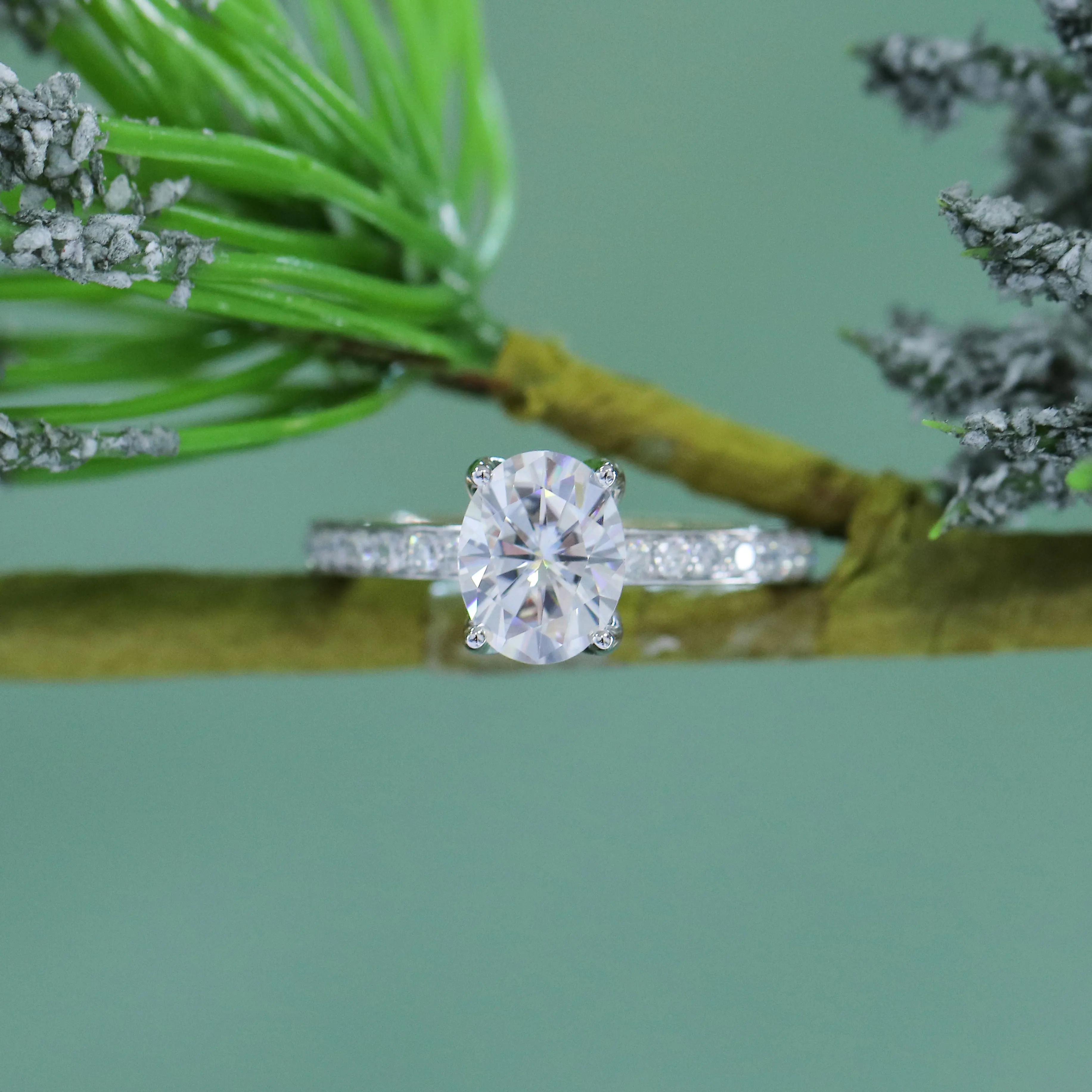 Женское Обручальное кольцо с муассанитом Transgems 14K 585 белый и желтый золотой центр