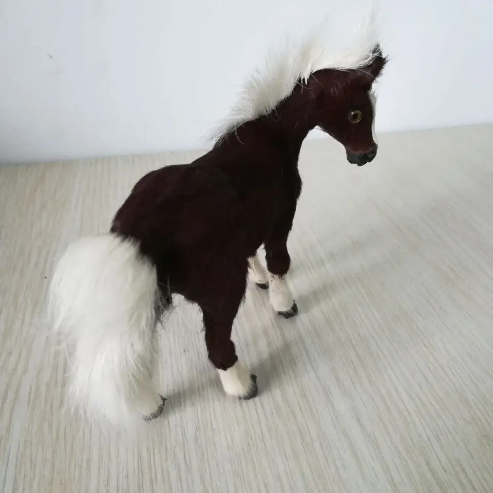 Милая реальная жизнь коричневая лошадь модель пластик и мех искусственный