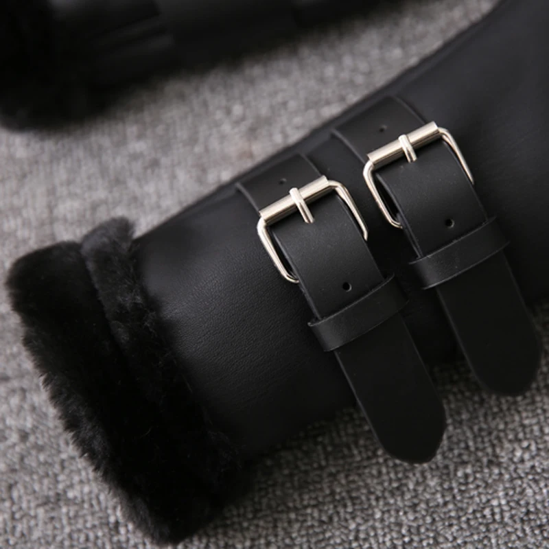 Brand Russian Style Winter Womens Fur Faux Fur Coats Thick Velvet Womans Overcoat Streewear Mens Faux Fur Leather Jackets Velvet